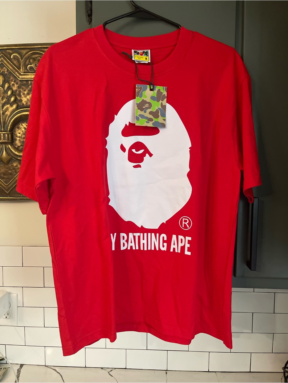 Men’s Graphic Design Tee Size M.